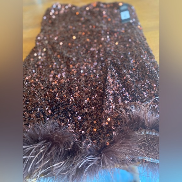 Chocolate, M size, sequin shirt above the knee, some stretch - Picture 3 of 4